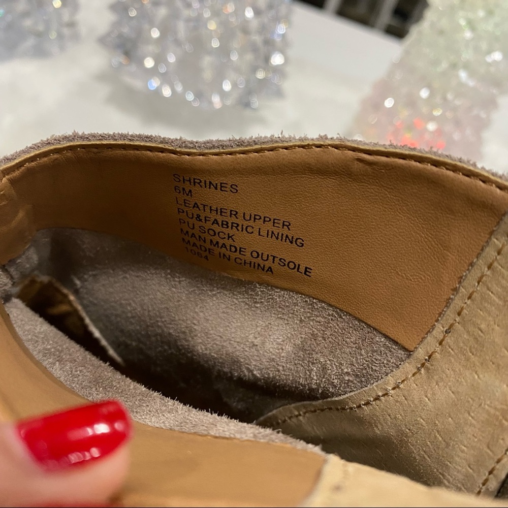 Steve Madden Shrines Booties Block Heel Sz 6 Sued… - image 5